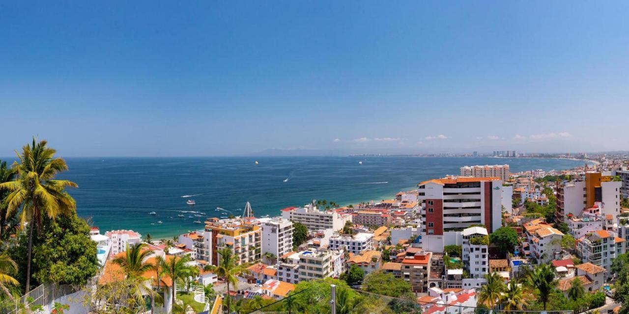 Marcela & Puerto Vallarta